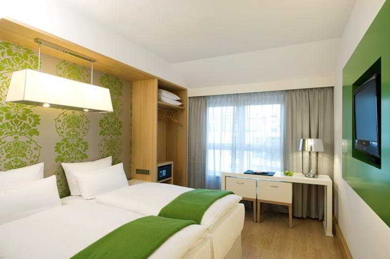 Nh Ludwigsburg Hotel Ngoại thất bức ảnh